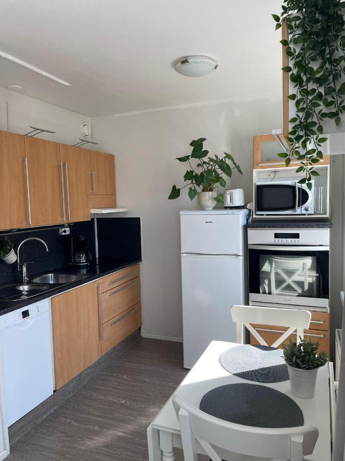 קופיו City Apartment Maaherrankatu, Ilmainen Kadunvarsipysaekoeinti מראה חיצוני תמונה