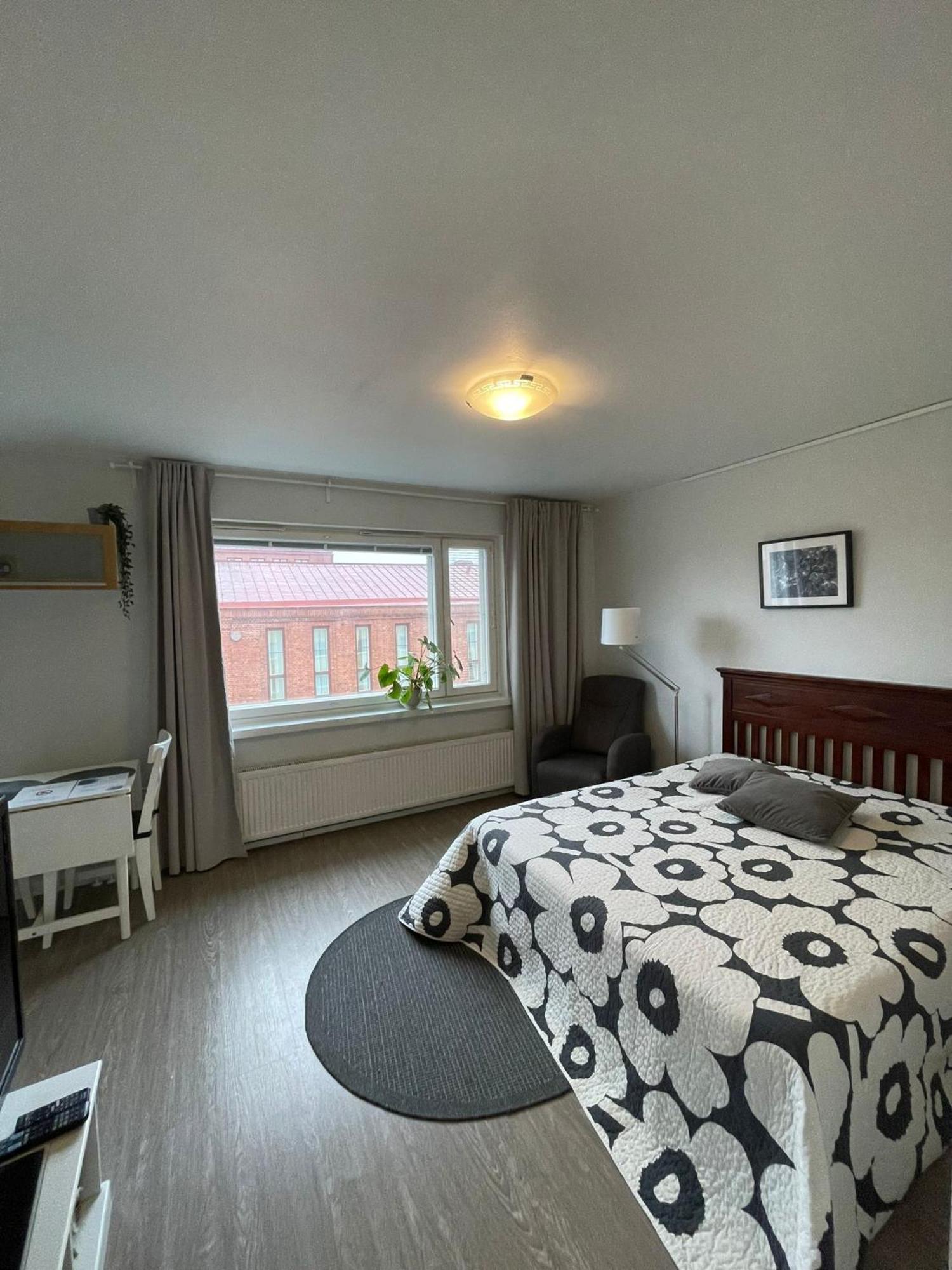 קופיו City Apartment Maaherrankatu, Ilmainen Kadunvarsipysaekoeinti מראה חיצוני תמונה